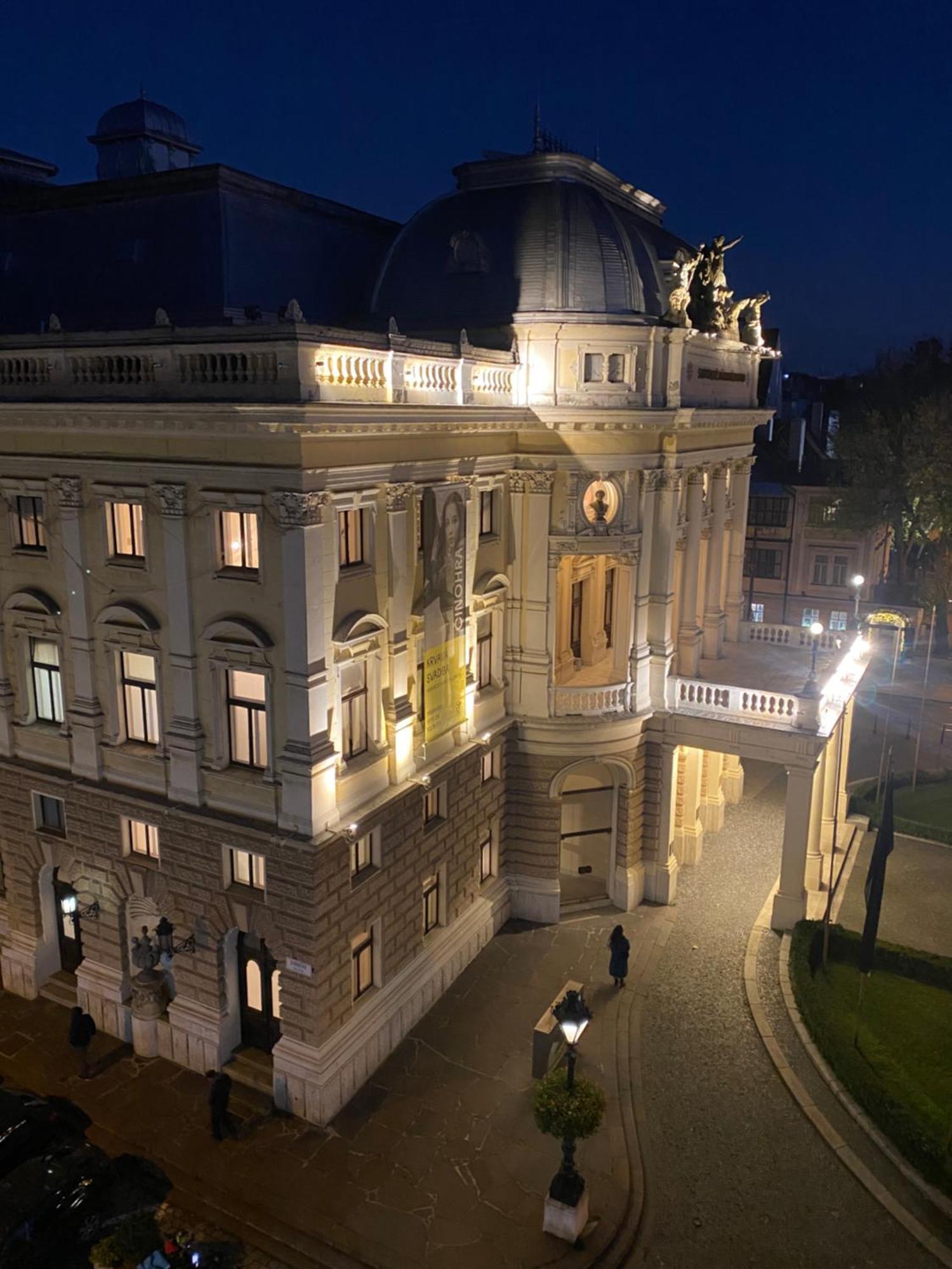 Modern Apartment In Historic City Center Old Town Bratislava Eksteriør billede